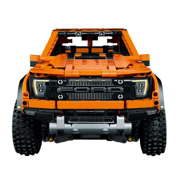 LEGO Technic – Ford F-150 Raptor 42126 Autobrinca Online www.autobrinca.com 3