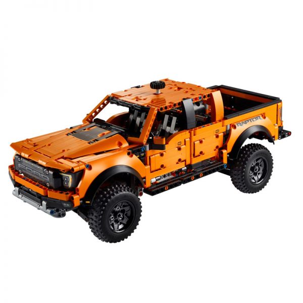 LEGO Technic – Ford F-150 Raptor 42126 Autobrinca Online www.autobrinca.com 2
